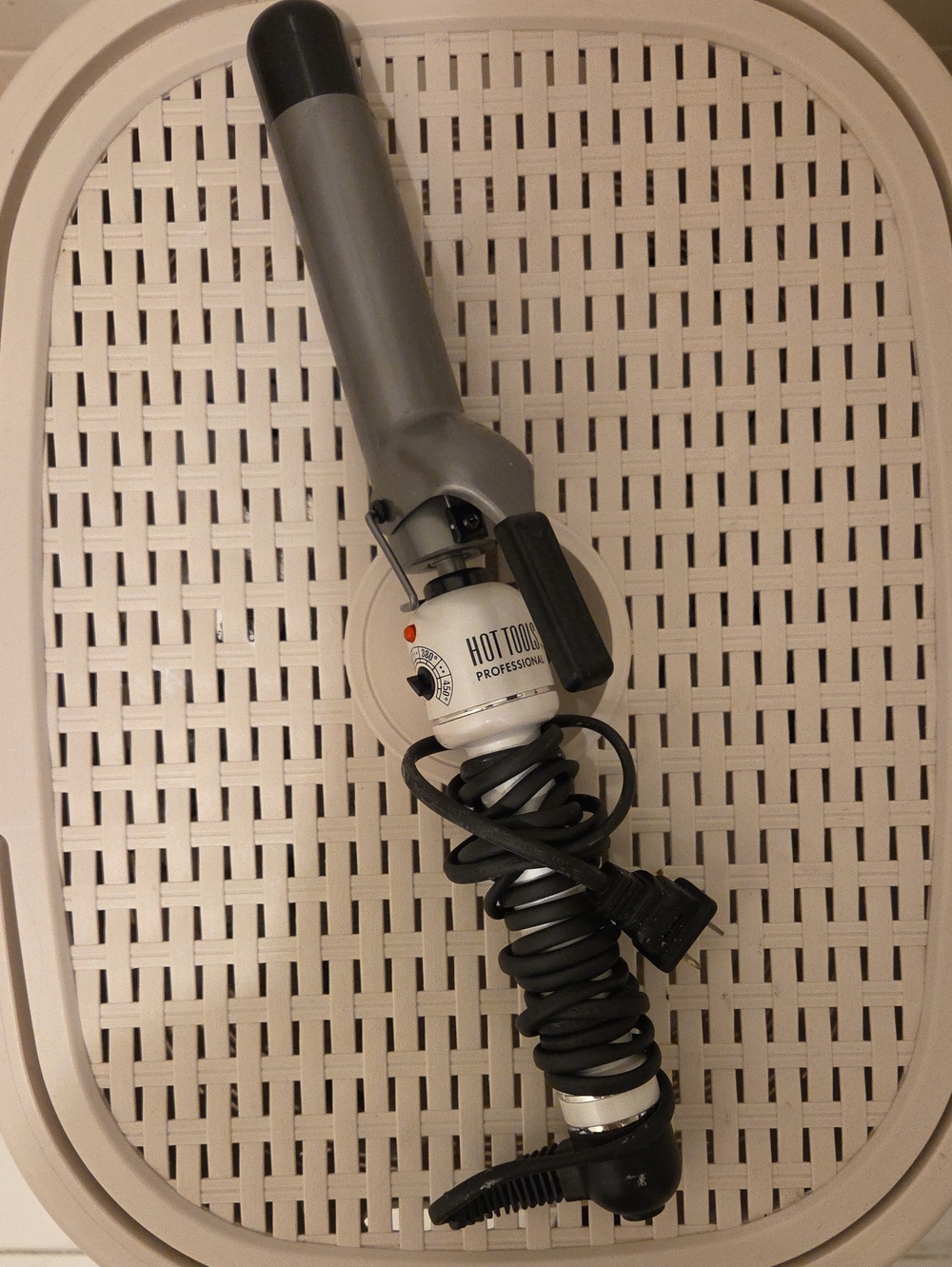 Hot Tools Curling Iron